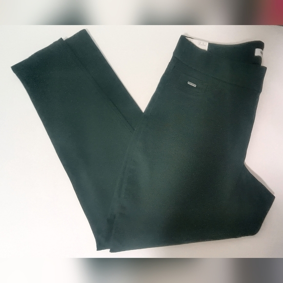 New Nine West Dark Green Pull On Jeans / Size 14 - Picture 4 of 8